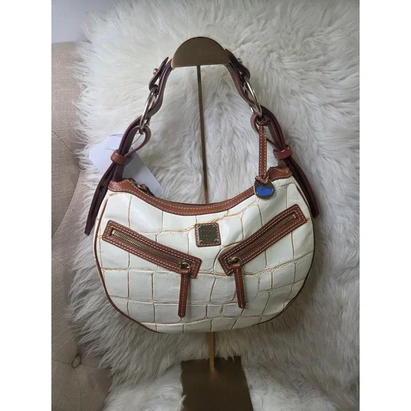 DB98 Dooney & Bourke croc embossed bag