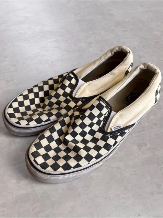 Vans Classic Slip-On Checkerboard in Black/Cream
