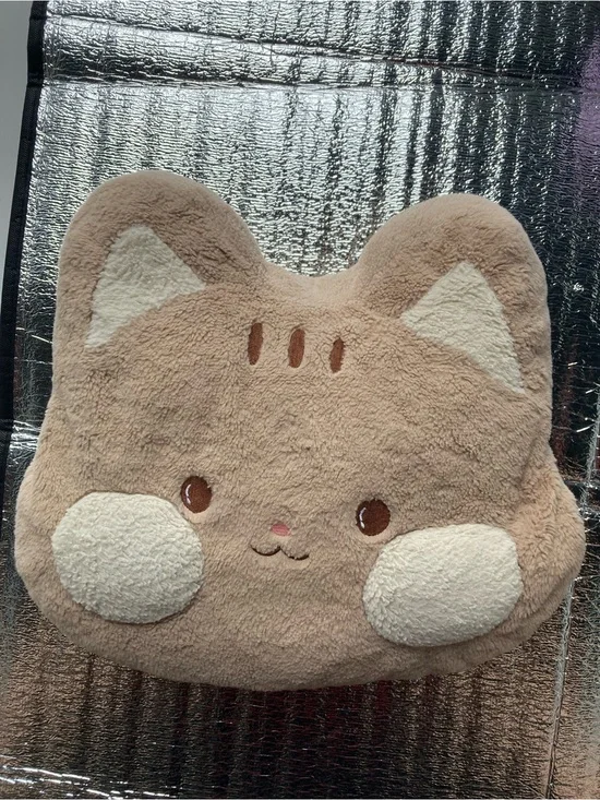 Plush Cat Cushion Pillow - Beige Soft Pet-Themed Comfort