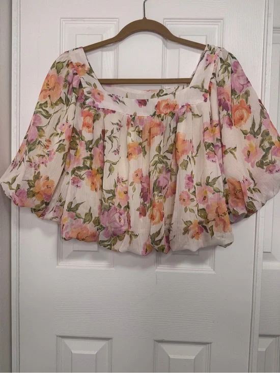 Anthropologie Cream Floral Puff-Sleeve Peasant Top with Pink & Peach Flowers