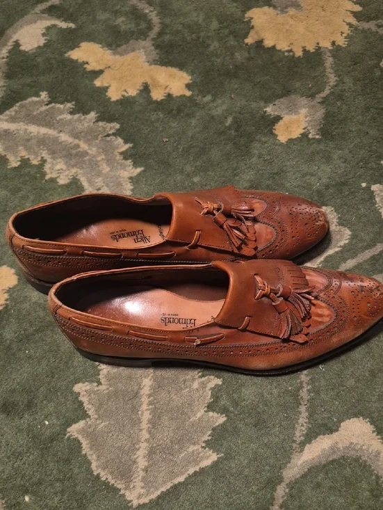 Allen Edmonds Tan Leather Tassel Wingtip Loafers