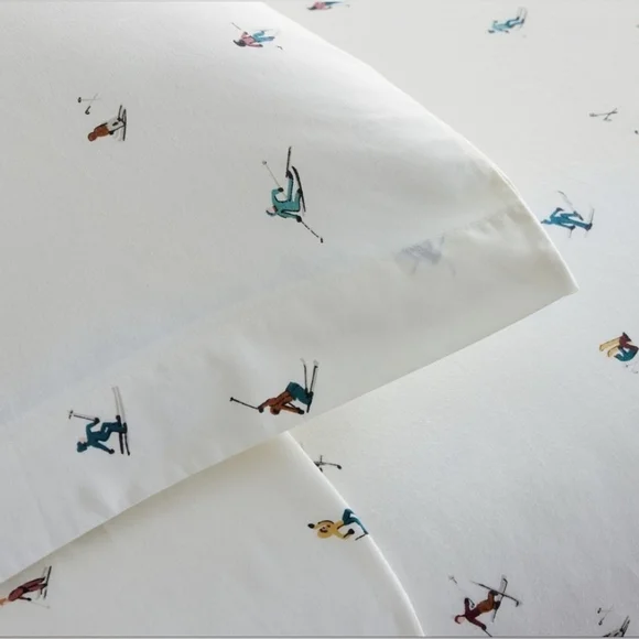 ❤️BUY 2 GET 1 FREE  West Elm Cotton Percale Skiers Sheet Set, King, White, $169