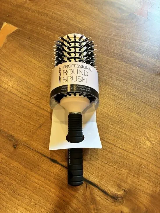 Pro Ionic Round Thermal Brush