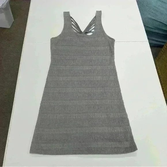FREE PEOPLE Gray Textured Knit Fitted Criss Cross Back Dress Sz Medium