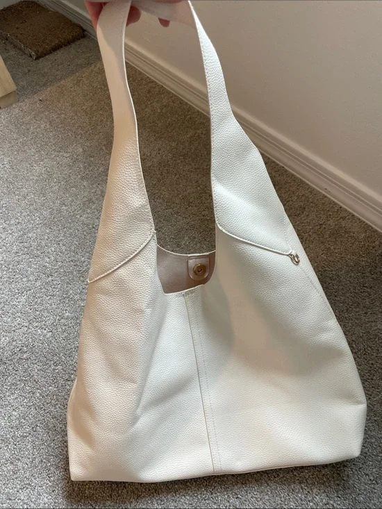 Universal Thread White Pebbled Hobo Shoulder Bag