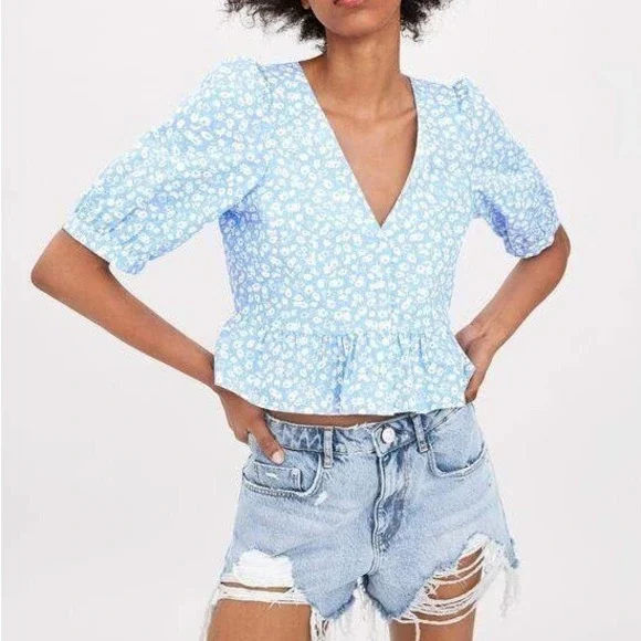Zara Floral Peplum Top S Blue Puff Sleeve V-Neck Summer Feminine Romantic