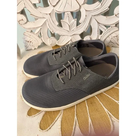OLUKAI Nohea Moku Charcoal/Clay Casual Shoes Mens Size US 10.5 (new price $120)