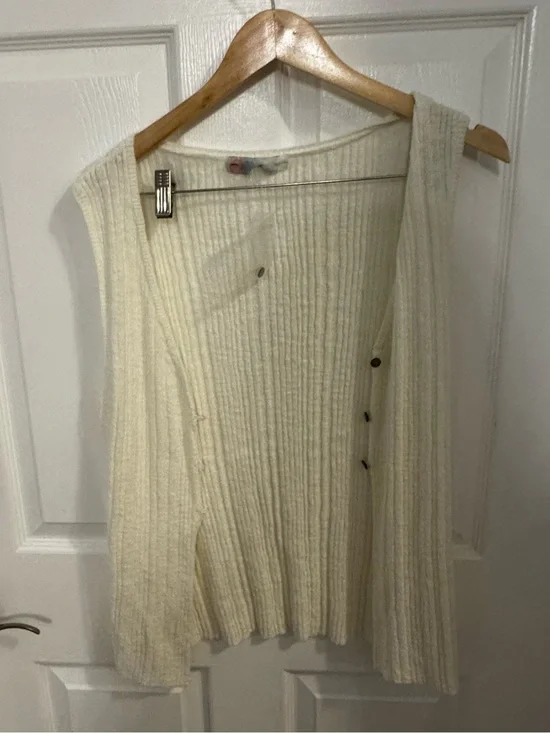 NWOT Free People Beach Cream Ribbed Button-Front Cardigan Vest