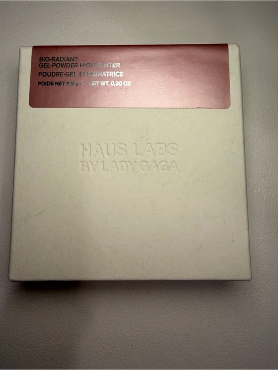 Haus Labs Bio-Radiant Gel-Powder Highlighter - Rose Quartz