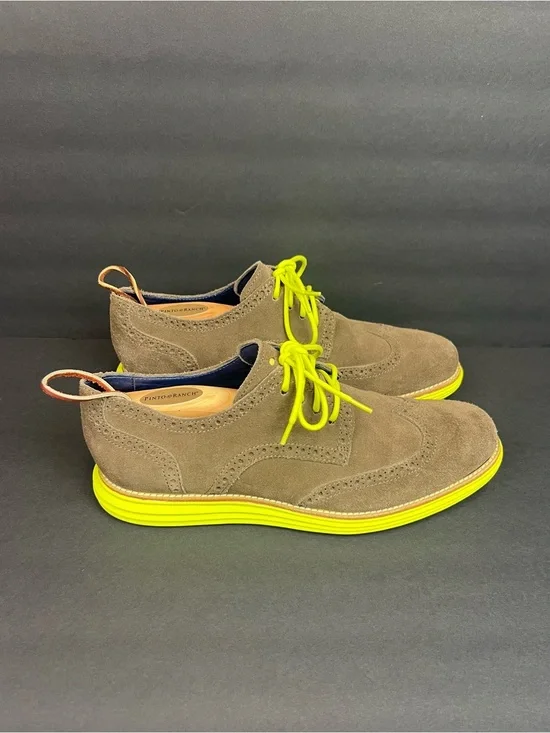 Cole Haan Men's LunarGrand Wingtip Derby Suede Brown US Size 10 Yellow