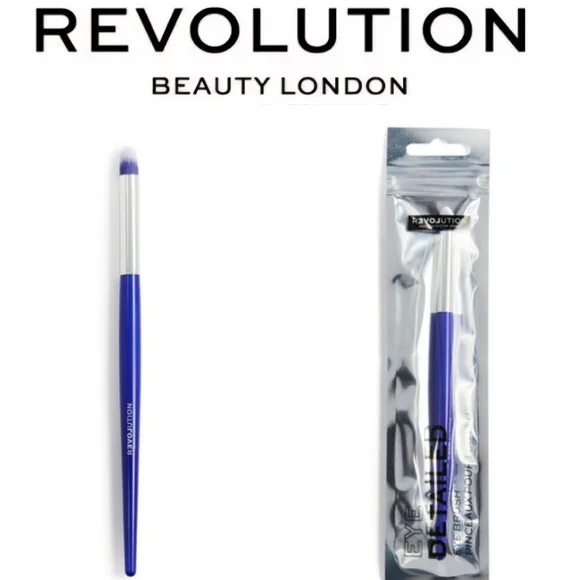 Revolution‎ Beauty Revolve Detailed Eye Brush