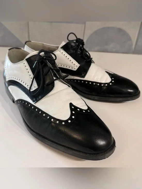 Stacy Adam's black & white wingtip oxford dress shoes- men's 9.5