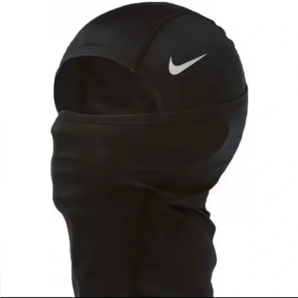 BLACK NIKE FACE MASK