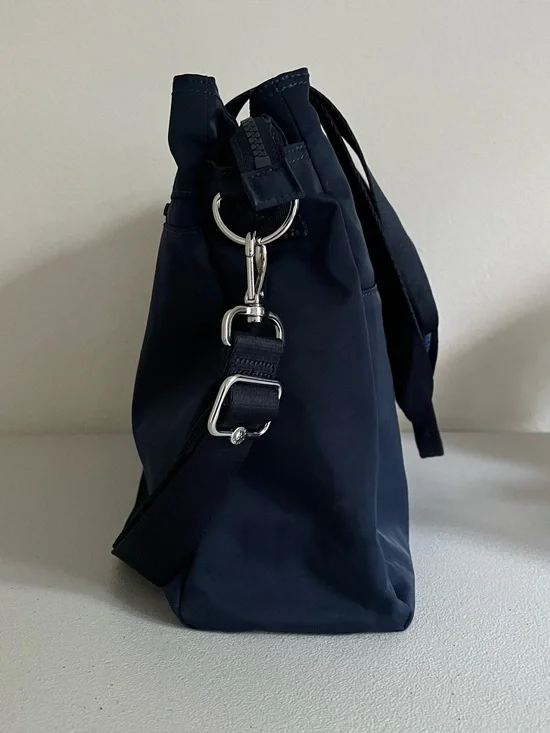 NWT - Kipling Elysia Work 15” Laptop Shoulder Bag in Infinite Blue