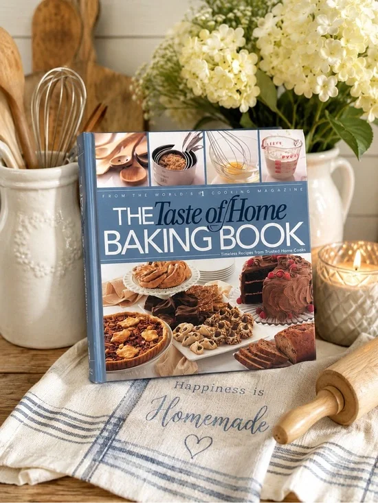 Taste of Home Baking Book - Elegant Blue Cover