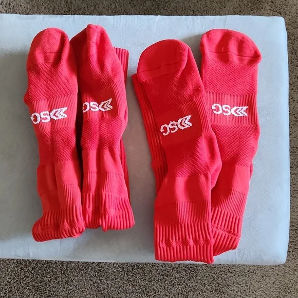 Dicks Sporting Goods youth Soccer socks 2 pairs