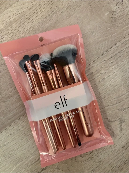e.l.f flawless face & eye brush set