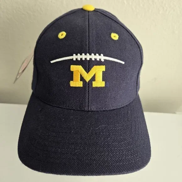 Vintage Michigan Wolverines Strapback Hat Big‎ House Football Puma NWT