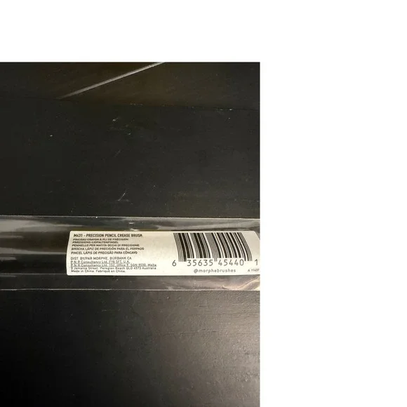Morphe M431 Precision Pencil Crease Brush Synthetic Eye Makeup Tool New