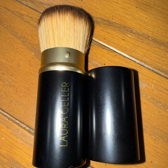 Laura Geller‎ New York Retractable Airbrush Kabuki Makeup Brush NEW