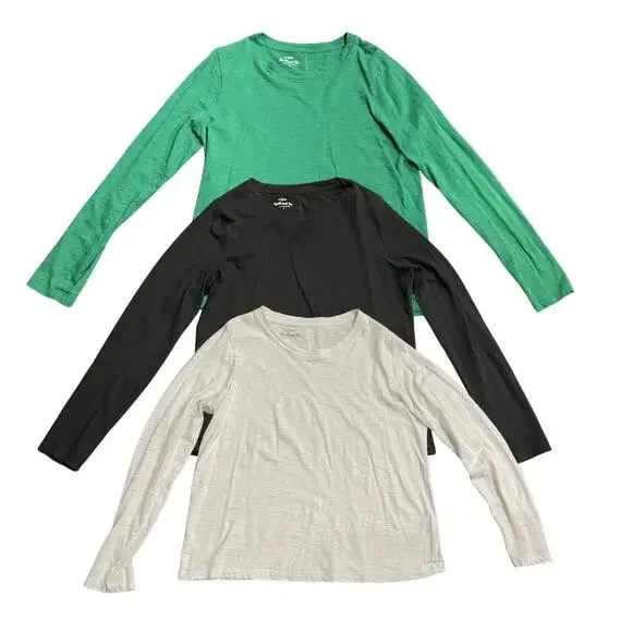 J. Crew Girlfriend Long Sleeve Tee Lot of Three White Green Black SZ L Casual