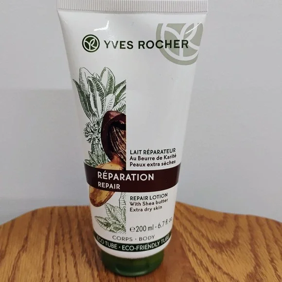 Yves Rocher Repair Lotion With Shea Butter Extra Dry Skin 200ml 6.7 Fl Oz Tube