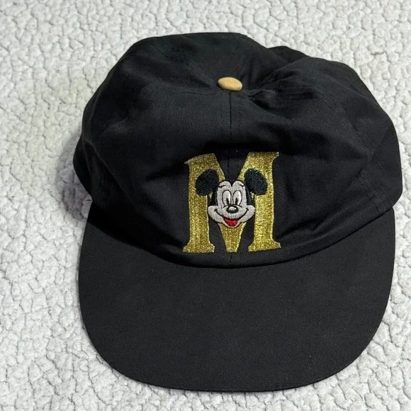 Vintage Walt Disney World Mickey Mouse Hat Black Gold Embroidered M Snapback Cap