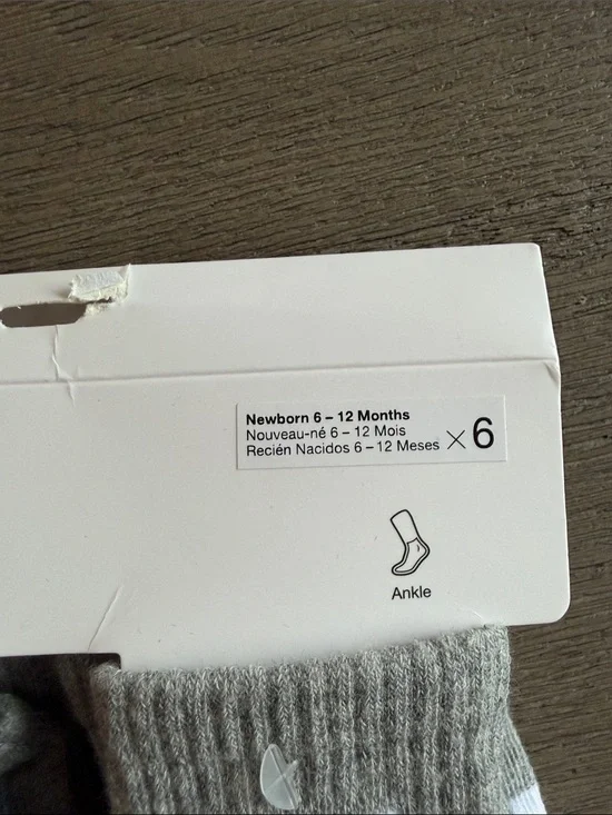 NWT Nike Socks 6-12 months