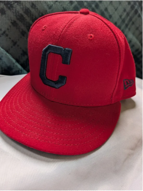 New Era 59FIFTY Cleveland Indians MLB On-Field Fitted Cap Red/Black Size 7 3/8