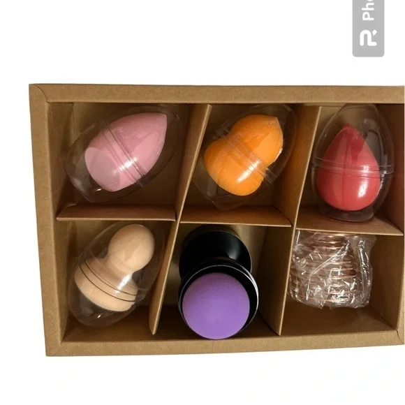 Makeup Sponge Set With Holder 6 Pieces New