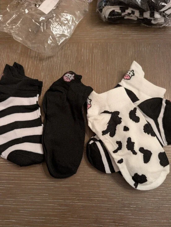 Kids Low-Cut Ankle Socks - Black & White Pack
