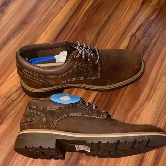 Clarks Men's Brown Leather Derbys