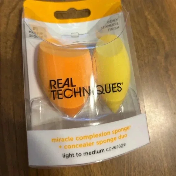 Real techniques‎ Makeup sponges set of 2 NWT