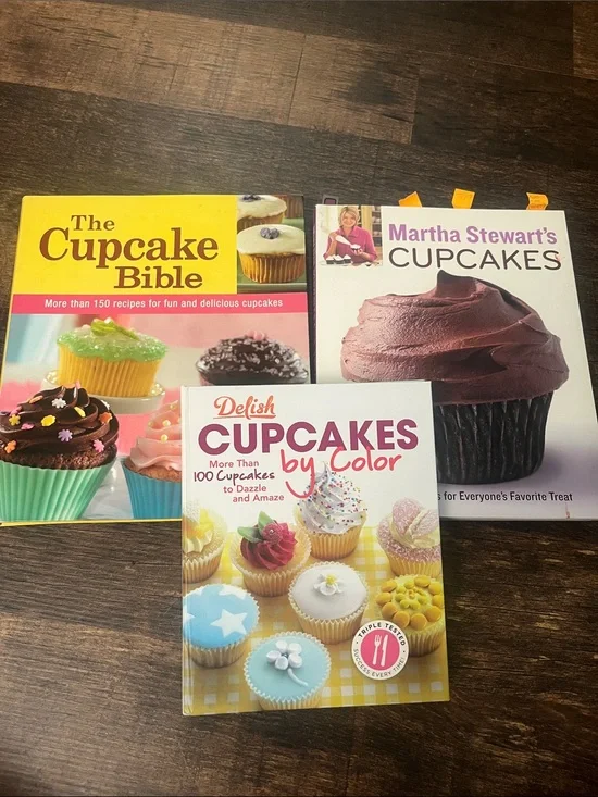 Cupcake Book Set