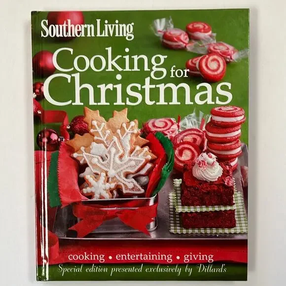 Southern Living Cooking Book HB Christmas 2012 Entertaining Giving 11x9 inch