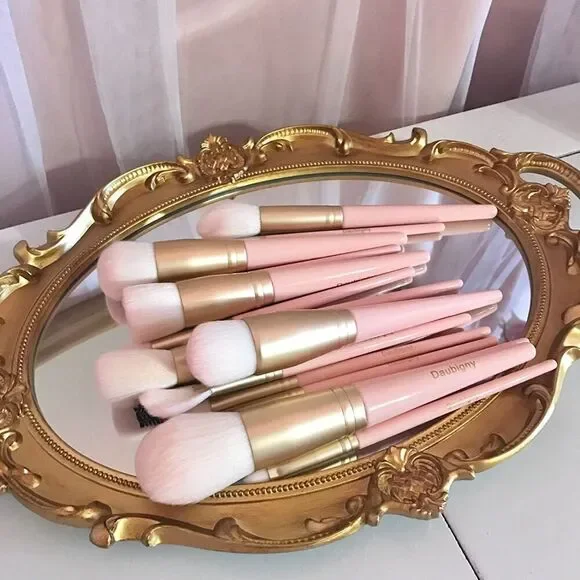 Daubigny 16Pieces Pink Complete Premium Synthetic Professional Makeup Brushes