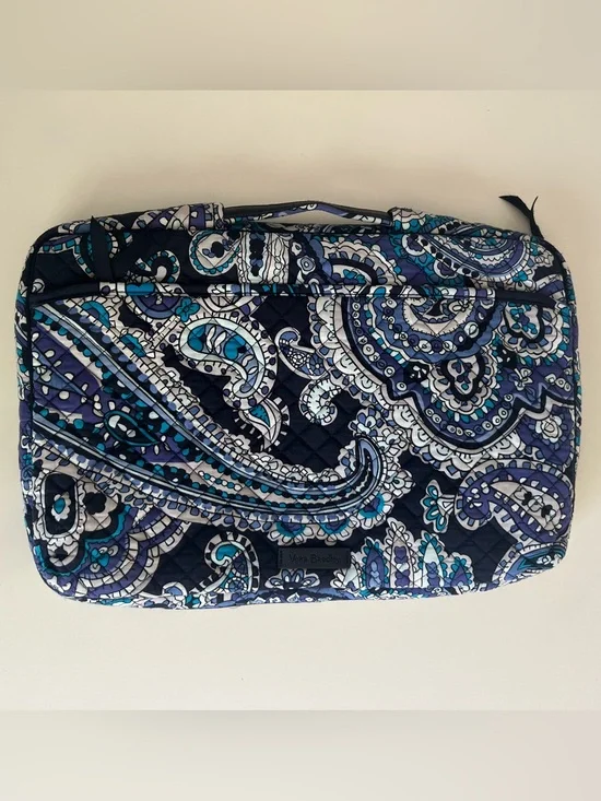 Vera Bradley Deep Night Paisley Quilted Laptop Case Bag Cover NWOT
