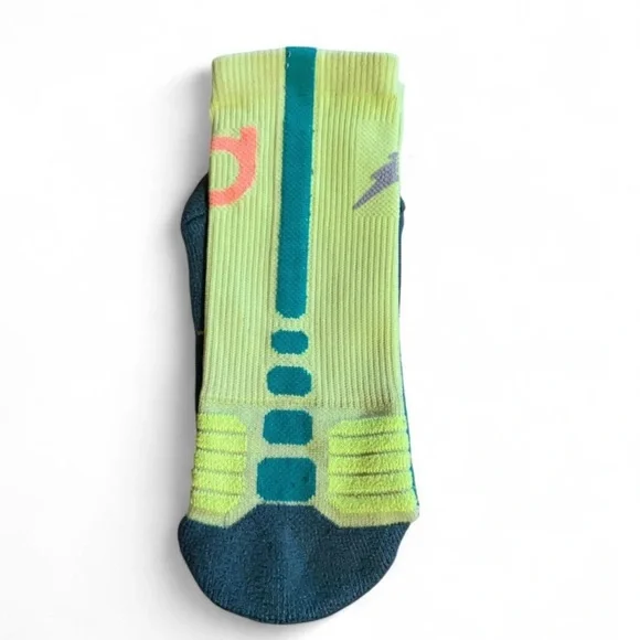 Nike KD Hyperelite Basketball Socks Youth Medium Volt Green Lightning
