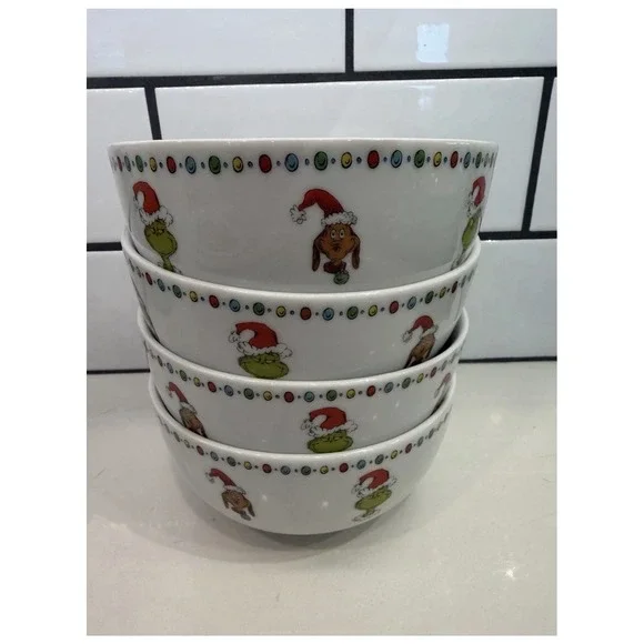 DR.SEUSS HOW THE GRINCH STOLE CHRISTMAS BOWLS SET OF 4 NEW 2025 MAX TREE
