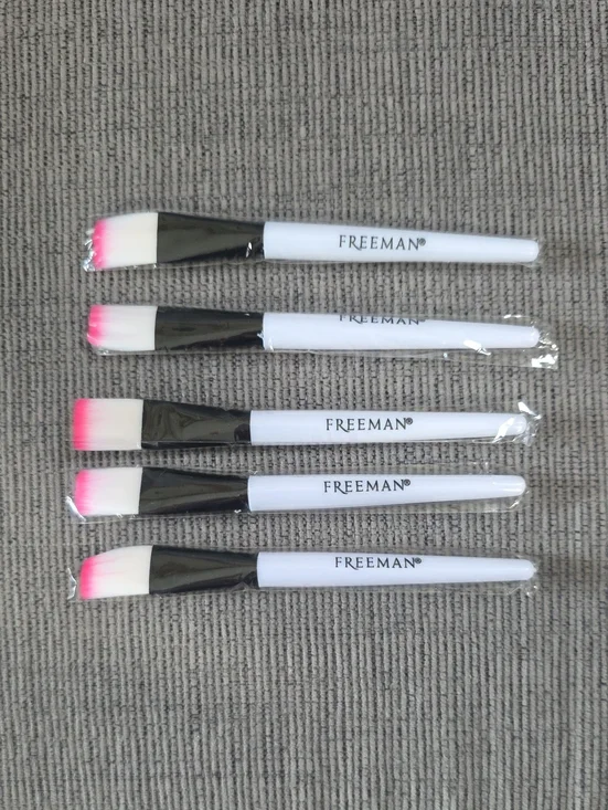 Freeman Pink-Tip Facial Makeup Brush Set, New, 5 Brushes.