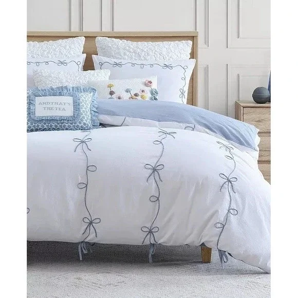 Peri Home Sasha Bows Twin Duvet Cover White Blue Embroidered Ribbon NWOT New