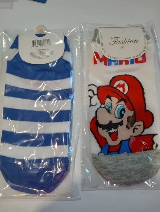 *NEW* Mario inspired Low Cut socks 2 pair Kids size Medium 0428