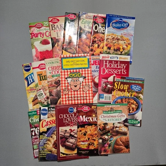 Vintage Cookbook Lot 18 Mixed Pillsbury Jell-O Taste of Home Southern Recipes