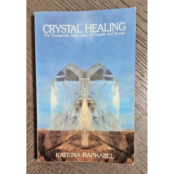 Crystal Healing: Applying the Therapeutic Properties of‎ Crystals and Stones