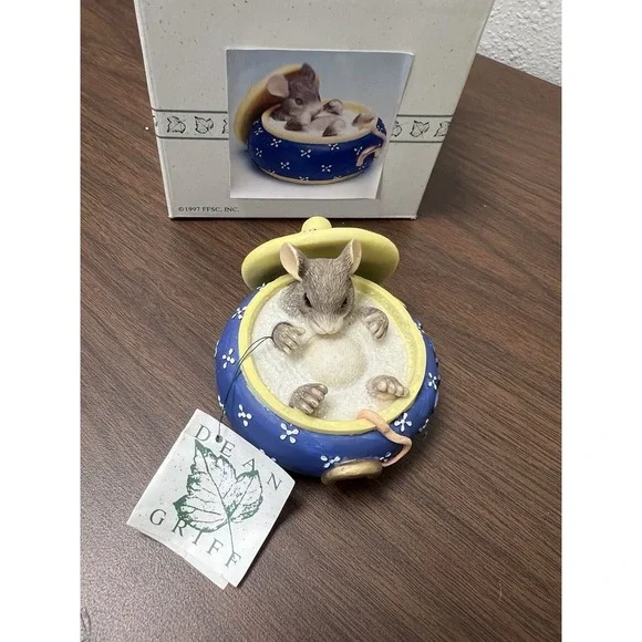 Charming Tails You‎ Couldn't Be Sweeter Mouse In Sugar Bowl Figurine 89/625 New