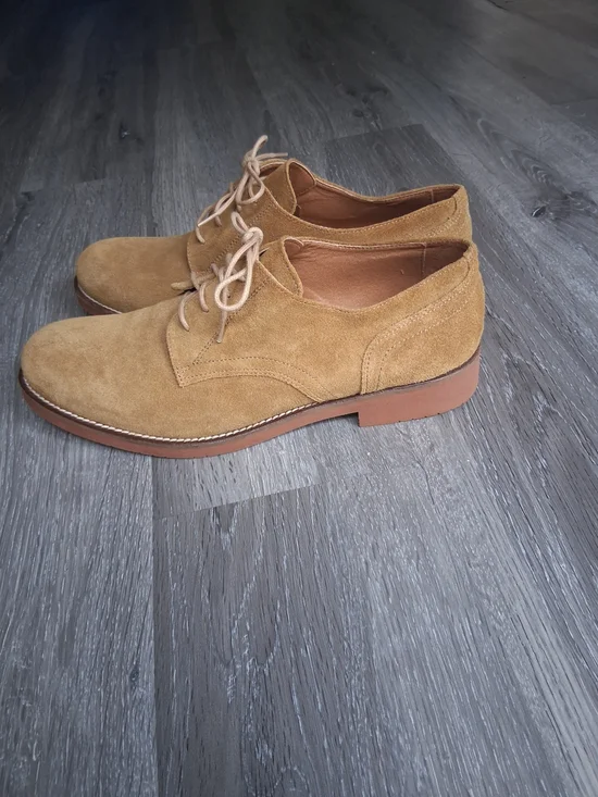 G.H. Bass & Co. Men's Suede Derby Shoes in Tan Size 10 M