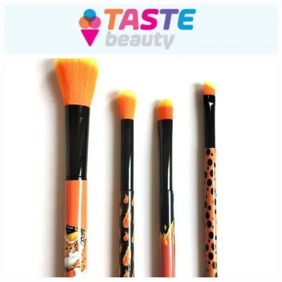Taste Beauty X Cheetos Flamin' Hot Crunchy 4PC Cosmetic Brush‎ Set