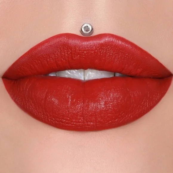 JEFFREE STAR - BEST HAIR Velvet Trap Lipstick NIB