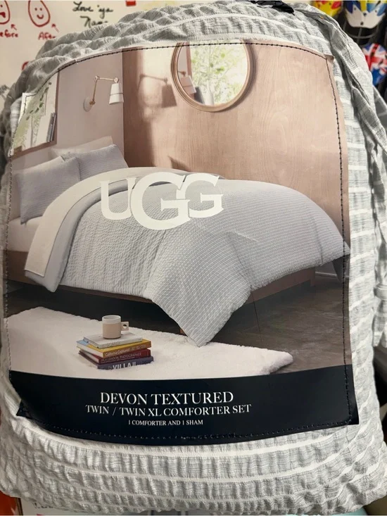 UGG Devon Textured Comforter Set in Light Gray - Twin XL