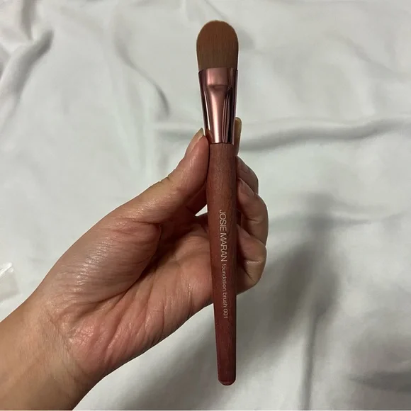 josie maran foundation brush 001 June sale